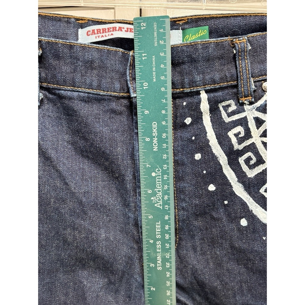 Carrera Jeans 700 Dark Wash Denim Bermuda Shorts Mid Rise Size 40 Hand Painted - Picture 4 of 11